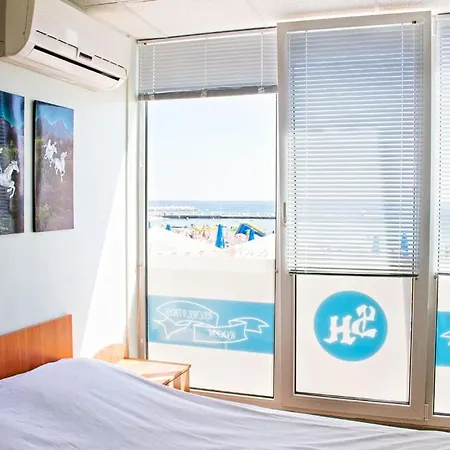 Strong Otel Odessa